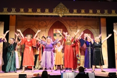 Full-Cast